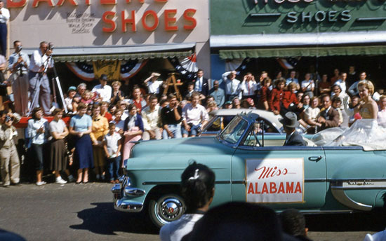 1954 Miss Alabama Dothan National Peanut Festival Parade Float, photo by Judy Tatom